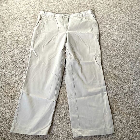 L.L. Bean Womens Regular Fit Khaki Chino Pants - Size 16 PET - Picture 1 of 6